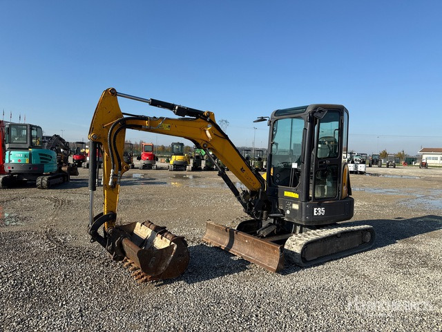2016 Bobcat E35 Mini Excavator: <6.6t - Мини багер: снимка 2 2016 Bobcat E35 Mini Excavator: <6.6t - Мини багер: снимка 2