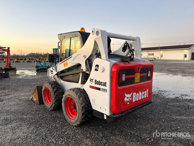 2017 Bobcat S530 Skid Steer Loader - Мини челен товарач: снимка 2 2017 Bobcat S530 Skid Steer Loader - Мини челен товарач: снимка 2