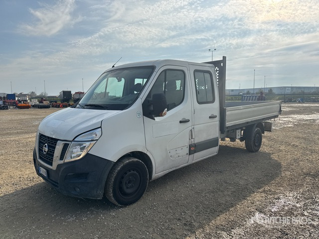 2017 Nissan NV400 Crew Cab Flatbed Truck - Бордови камион: снимка 1 2017 Nissan NV400 Crew Cab Flatbed Truck - Бордови камион: снимка 1