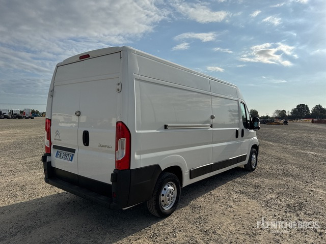 2018 Citroen Jumper 33 2.0BLUEHDI L3H2 130CV Van Truck - Товарен бус: снимка 4 2018 Citroen Jumper 33 2.0BLUEHDI L3H2 130CV Van Truck - Товарен бус: снимка 4