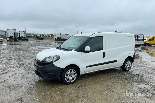 2018 Fiat Doblo Cargo MAXI 1.4 T-JET NAT.POWER Van Truck - Малък ван: снимка 2 2018 Fiat Doblo Cargo MAXI 1.4 T-JET NAT.POWER Van Truck - Малък ван: снимка 2