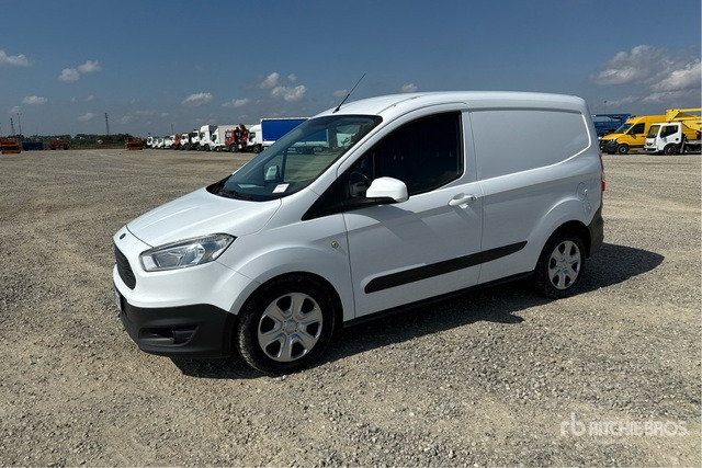 2018 Ford Transit Courier Autocarro furgonato - Малък ван: снимка 2 2018 Ford Transit Courier Autocarro furgonato - Малък ван: снимка 2