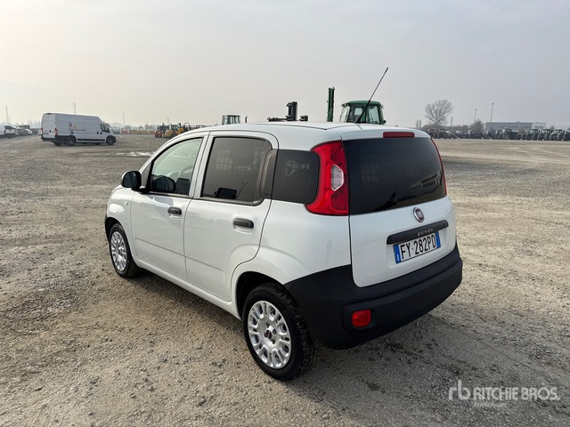 2019 Fiat Panda 1.2 69CV VAN EURO 6DT POP Van Truck - Камион фургон: снимка 2 2019 Fiat Panda 1.2 69CV VAN EURO 6DT POP Van Truck - Камион фургон: снимка 2