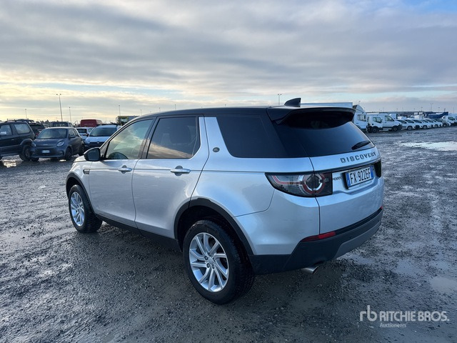 2019 Land Rover Discovery Sport 2.0 TD4 150CV SE 4WD SUV - Джип: снимка 2 2019 Land Rover Discovery Sport 2.0 TD4 150CV SE 4WD SUV - Джип: снимка 2