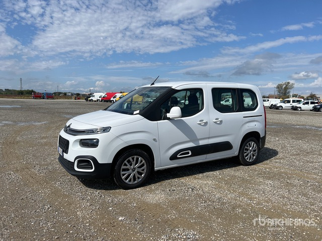 2021 Citroen Berlingo Autocarro furgonato - Малък ван: снимка 3 2021 Citroen Berlingo Autocarro furgonato - Малък ван: снимка 3