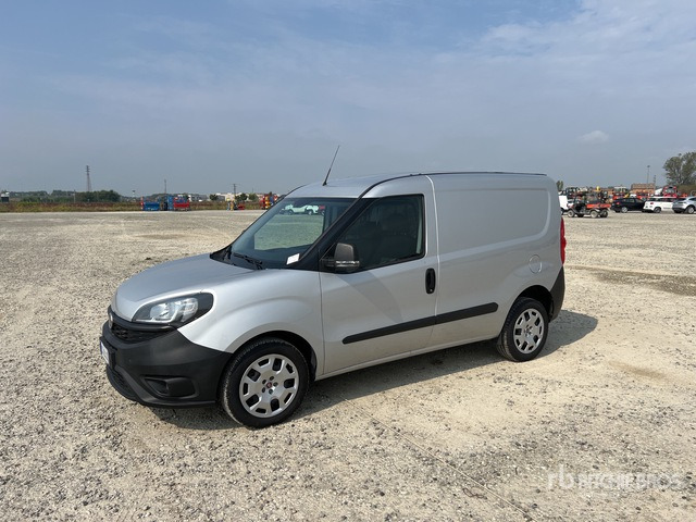 2021 Fiat Doblo CARGO CH1 LOUNGE 1.6 MJET 120CV ... Van Truck - Товарен бус: снимка 3 2021 Fiat Doblo CARGO CH1 LOUNGE 1.6 MJET 120CV ... Van Truck - Товарен бус: снимка 3