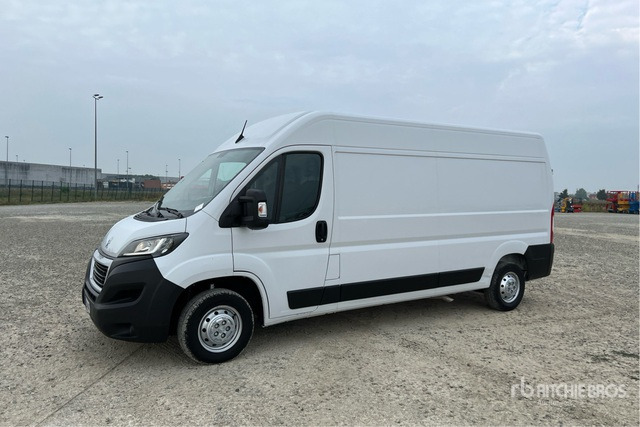 2021 Peugeot Boxer 333 L3H2 2.2 BLUEHDI 140CV S&S Van Truck - Товарен бус: снимка 1 2021 Peugeot Boxer 333 L3H2 2.2 BLUEHDI 140CV S&S Van Truck - Товарен бус: снимка 1