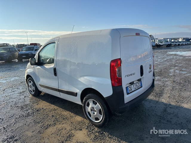 2022 Fiat Fiorino 1.3 MULTIJET 95 CV E6D-FINAL SX Van Truck - Камион фургон: снимка 2 2022 Fiat Fiorino 1.3 MULTIJET 95 CV E6D-FINAL SX Van Truck - Камион фургон: снимка 2