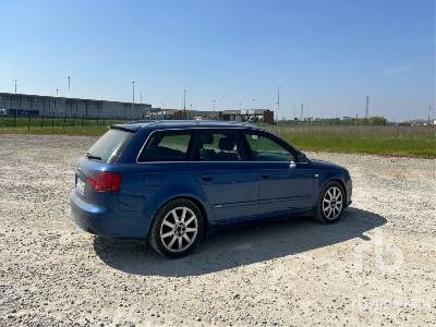 AUDI A4 AVANT 2.0 TDI Full S-line interior/ex ... - Лек автомобил: снимка 4 AUDI A4 AVANT 2.0 TDI Full S-line interior/ex ... - Лек автомобил: снимка 4