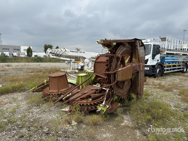 Claas RU 450 Testata per trincia - Принадлежност за силажокомбайн: снимка 2 Claas RU 450 Testata per trincia - Принадлежност за силажокомбайн: снимка 2