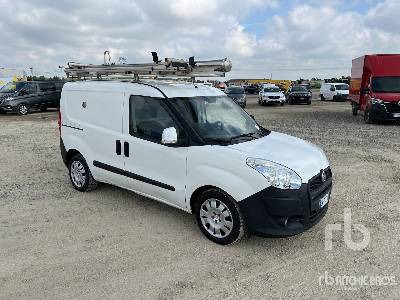 FIAT DOBLO CARGO 1.6 MTJ 16V 105CV SX E6 - Камион фургон: снимка 4 FIAT DOBLO CARGO 1.6 MTJ 16V 105CV SX E6 - Камион фургон: снимка 4