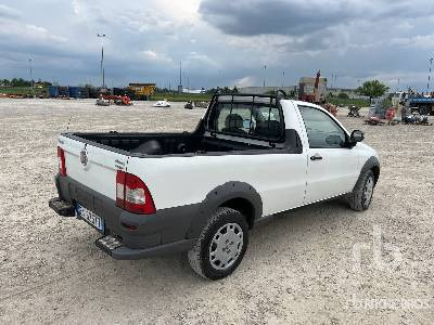 FIAT STRADA 1.3 MULT - Камион фургон: снимка 3 FIAT STRADA 1.3 MULT - Камион фургон: снимка 3