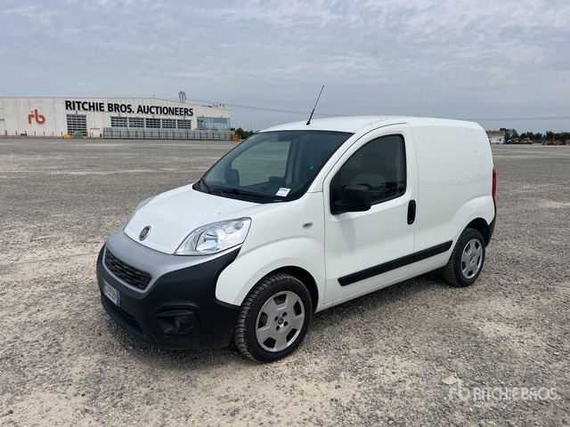 Fiat Fiorino Van Truck - Товарен бус: снимка 2 Fiat Fiorino Van Truck - Товарен бус: снимка 2