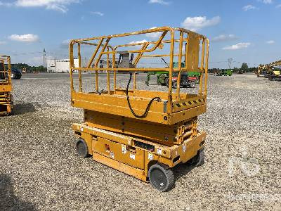 HAULOTTE COMPACT 10 Electric (Inoperable) - Ножична работна платформа: снимка 5 HAULOTTE COMPACT 10 Electric (Inoperable) - Ножична работна платформа: снимка 5