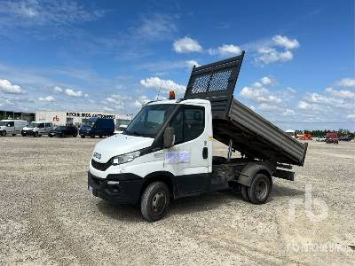 IVECO 35C13 - Самосвал камион: снимка 1 IVECO 35C13 - Самосвал камион: снимка 1