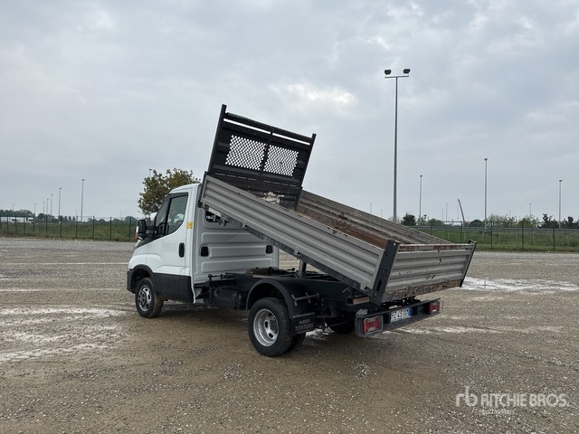 Iveco Daily 35-120 Autocarro ribaltabile: carichi leggeri - Бус самосвал: снимка 4 Iveco Daily 35-120 Autocarro ribaltabile: carichi leggeri - Бус самосвал: снимка 4