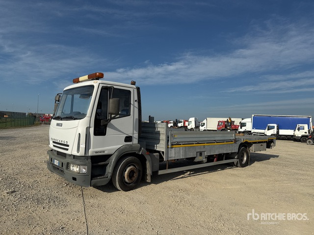 Iveco Eurocargo 120E18 Autocarro trasporto automobili - Камион пътна помощ: снимка 2 Iveco Eurocargo 120E18 Autocarro trasporto automobili - Камион пътна помощ: снимка 2