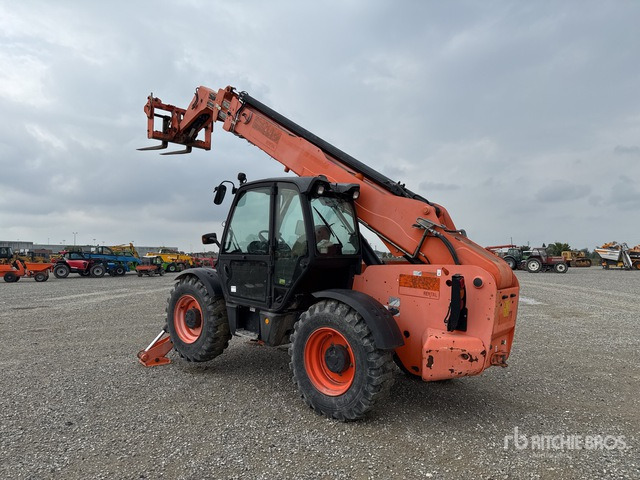 JCB 535-140 Sollevatore telescopico - Телескопичен товарач: снимка 4 JCB 535-140 Sollevatore telescopico - Телескопичен товарач: снимка 4