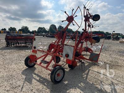 KUHN GF 6401T - Гребло/ Сенообръщачка: снимка 3 KUHN GF 6401T - Гребло/ Сенообръщачка: снимка 3
