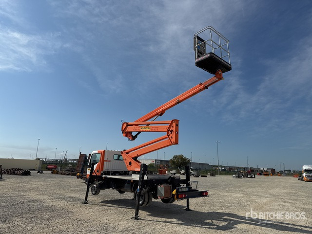 Nissan Cabstar 35.12 Piattaforma autocarrata - Автовишка: снимка 3 Nissan Cabstar 35.12 Piattaforma autocarrata - Автовишка: снимка 3