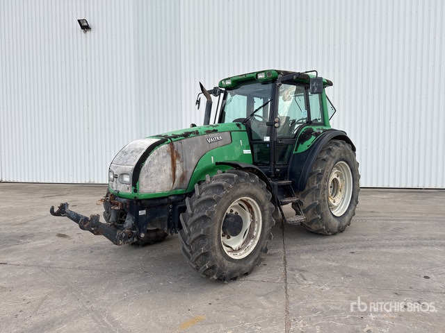 2006 Valtra T140 4x4 Tracteur Argicole 4WD Tractor - Трактор: снимка 2 2006 Valtra T140 4x4 Tracteur Argicole 4WD Tractor - Трактор: снимка 2