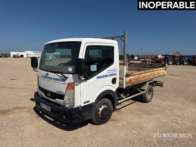 2008 Nissan Cabstar 35.13 Camion Benne (Inoperable) Dump Truck: Light Duty - Самосвал камион: снимка 2 2008 Nissan Cabstar 35.13 Camion Benne (Inoperable) Dump Truck: Light Duty - Самосвал камион: снимка 2