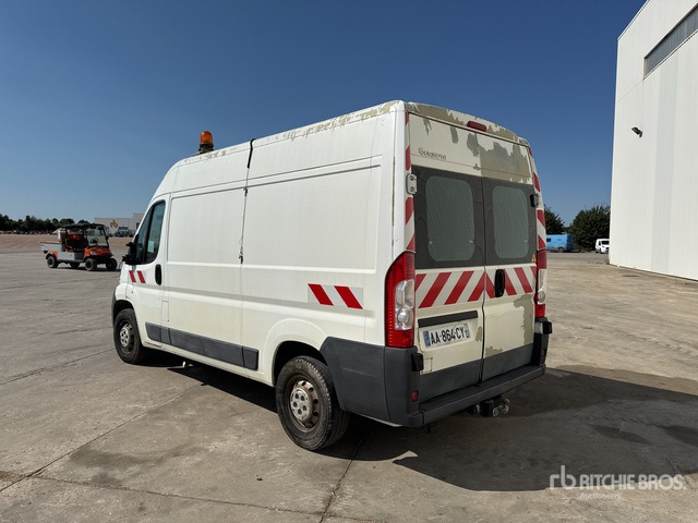 2009 Citroen Jumper 4x2 Camion Fourgon Van Truck - Камион фургон: снимка 2 2009 Citroen Jumper 4x2 Camion Fourgon Van Truck - Камион фургон: снимка 2