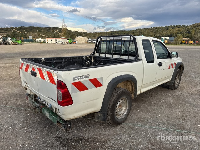 2010 Isuzu D-Max 4x4 Pickup - Пикап: снимка 3 2010 Isuzu D-Max 4x4 Pickup - Пикап: снимка 3