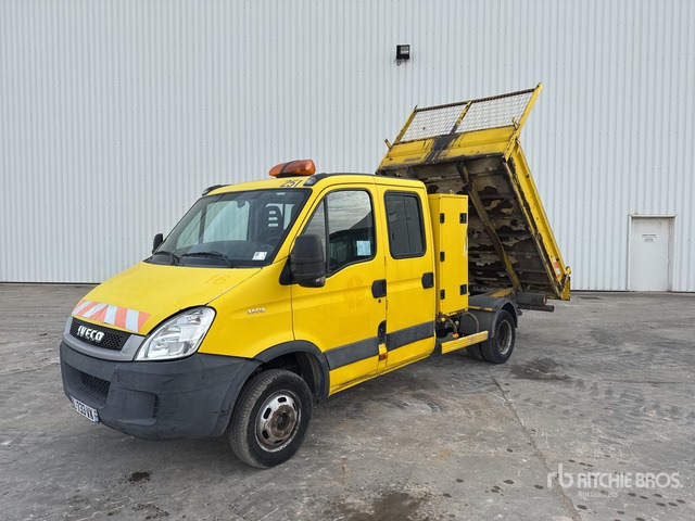 2011 Iveco 35C13 4x2 Camion Benne S/A Dump Truck - Бус самосвал, Бус с двойна кабина: снимка 3 2011 Iveco 35C13 4x2 Camion Benne S/A Dump Truck - Бус самосвал, Бус с двойна кабина: снимка 3