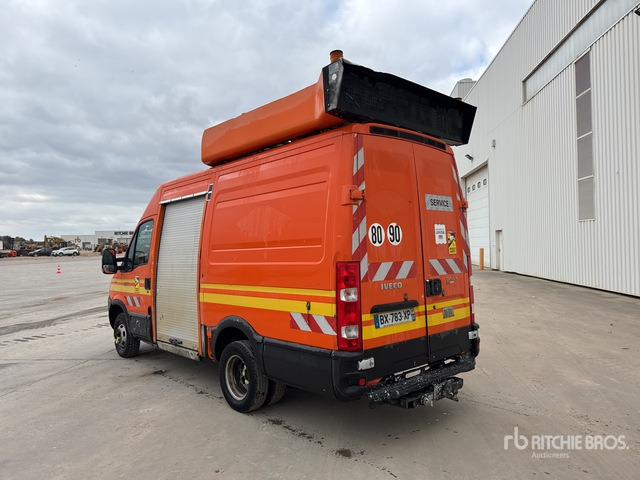 2011 Iveco 50C15 4x2 Vehicule Utilitaire Van Truck - Камион фургон: снимка 2 2011 Iveco 50C15 4x2 Vehicule Utilitaire Van Truck - Камион фургон: снимка 2
