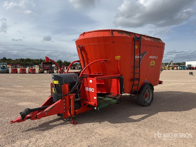 2011 Kuhn Profile 1880 Melangeuse Distributrice Livestock Feeder - Миксер-вагон: снимка 1 2011 Kuhn Profile 1880 Melangeuse Distributrice Livestock Feeder - Миксер-вагон: снимка 1
