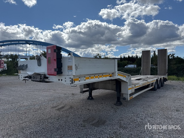 2012 Faymonville Multimax 56500 kg Tri/A Semi-Remorque Po ... Lowboy Trailer - Нискорамна площадка полуремарке: снимка 3 2012 Faymonville Multimax 56500 kg Tri/A Semi-Remorque Po ... Lowboy Trailer - Нискорамна площадка полуремарке: снимка 3