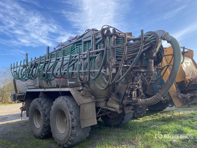 2012 Pichon TCI 18500 18500 L 15m Citerne A Lisier 2 ... Manure Tank - Цистерна за течен тор: снимка 2 2012 Pichon TCI 18500 18500 L 15m Citerne A Lisier 2 ... Manure Tank - Цистерна за течен тор: снимка 2