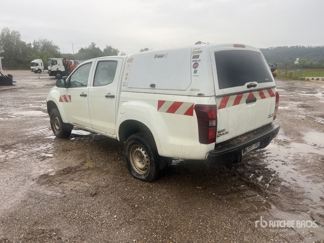 2013 Isuzu D-MAX 4x4 Dual Cab (Inoperable) Pickup - Пикап: снимка 3 2013 Isuzu D-MAX 4x4 Dual Cab (Inoperable) Pickup - Пикап: снимка 3