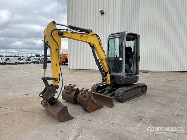 2013 New Holland E35B SR Pelle Sur Chenilles Tracked Excavator - Верижен багер: снимка 2 2013 New Holland E35B SR Pelle Sur Chenilles Tracked Excavator - Верижен багер: снимка 2