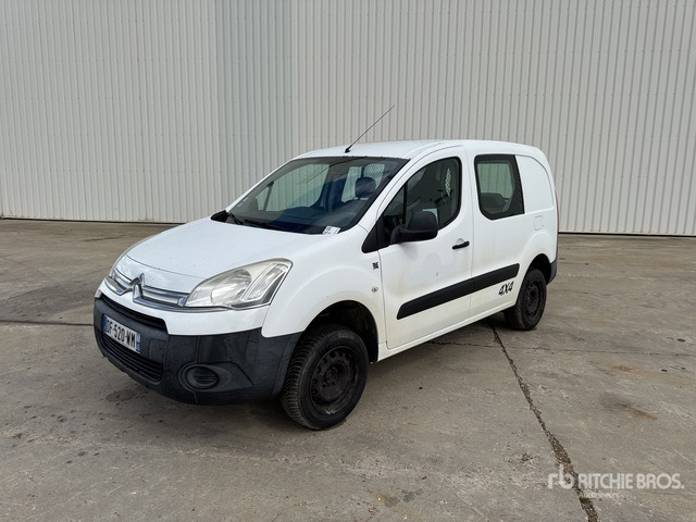 2014 Citroen Berlingo Dangel 4x4 Vehicule Utilitaire Cargo Van - Малък ван: снимка 1 2014 Citroen Berlingo Dangel 4x4 Vehicule Utilitaire Cargo Van - Малък ван: снимка 1
