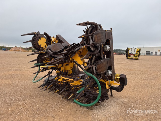 2014 New Holland 750SFIE Bec A Mais 10 Rangs 10 Row Corn Forage Harvester Header - Хедер за царевица: снимка 4 2014 New Holland 750SFIE Bec A Mais 10 Rangs 10 Row Corn Forage Harvester Header - Хедер за царевица: снимка 4