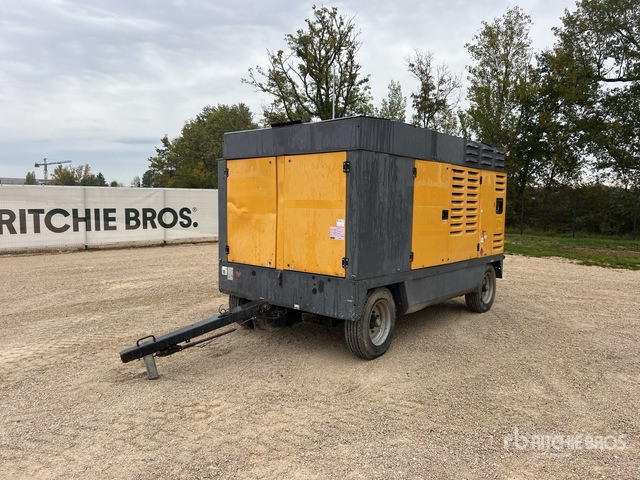 2015 Atlas Copco XAHS447 Mobile 25000 L Compresseur A Air Air Compressor - Компресор за въздух: снимка 2 2015 Atlas Copco XAHS447 Mobile 25000 L Compresseur A Air Air Compressor - Компресор за въздух: снимка 2