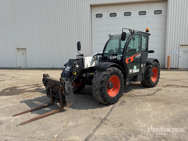 2017 Bobcat TL38.70X HF AGRI Chariot Telescopique Telehandler - Телескопичен товарач: снимка 1 2017 Bobcat TL38.70X HF AGRI Chariot Telescopique Telehandler - Телескопичен товарач: снимка 1