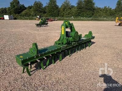 AMAZONE KE 4002-190 4000 mm 3-Point 4 m - Селскостопански валяк: снимка 3 AMAZONE KE 4002-190 4000 mm 3-Point 4 m - Селскостопански валяк: снимка 3