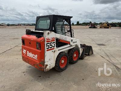 BOBCAT 553 Chargeuse Compacte - Мини челен товарач: снимка 3 BOBCAT 553 Chargeuse Compacte - Мини челен товарач: снимка 3