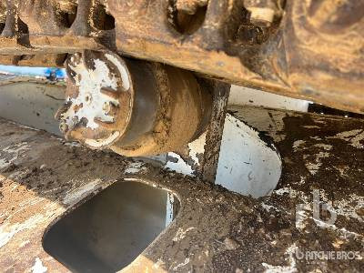 Верижен багер CAT 326FLN Pelle Sur Chenilles: снимка 26