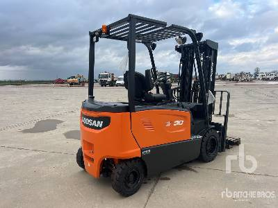 DOOSAN B30X-7 PLUS 3000 kg (Unused) - Електрокар: снимка 3 DOOSAN B30X-7 PLUS 3000 kg (Unused) - Електрокар: снимка 3