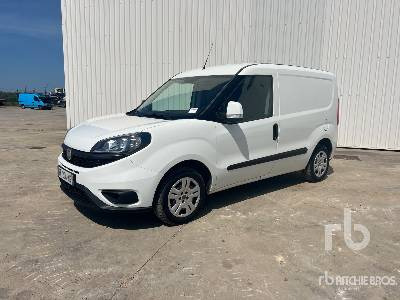 FIAT DOBLO Vehicule Utilitaire - Товарен бус: снимка 1 FIAT DOBLO Vehicule Utilitaire - Товарен бус: снимка 1