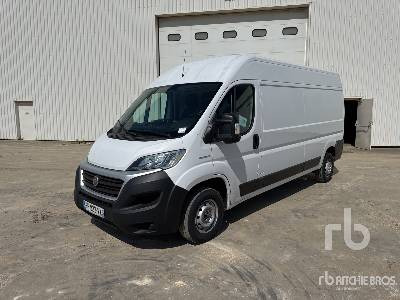 FIAT DUCATO Vehicule Utilitaire - Товарен бус: снимка 1 FIAT DUCATO Vehicule Utilitaire - Товарен бус: снимка 1