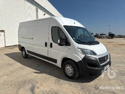 FIAT DUCATO Vehicule Utilitaire - Товарен бус: снимка 4 FIAT DUCATO Vehicule Utilitaire - Товарен бус: снимка 4