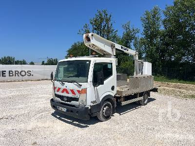 NISSAN CABSTAR 35.11 2009 Versalift ET-30-LE 9 m on ... - Автовишка: снимка 1 NISSAN CABSTAR 35.11 2009 Versalift ET-30-LE 9 m on ... - Автовишка: снимка 1