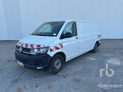 VOLKSWAGEN TRANSPORTER 4 M Vehicule Utilitaire - Товарен бус: снимка 1 VOLKSWAGEN TRANSPORTER 4 M Vehicule Utilitaire - Товарен бус: снимка 1