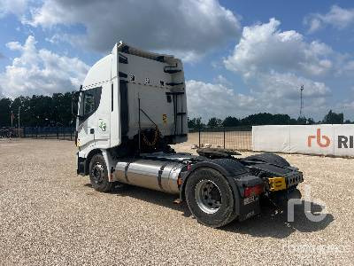 IVECO STRALIS 460 NP 4x2 Tracteur Routier Avec Couchette - Влекач: снимка 2 IVECO STRALIS 460 NP 4x2 Tracteur Routier Avec Couchette - Влекач: снимка 2