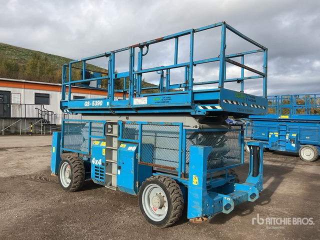 2007 Genie GS-5390 4x4 Diesel Scissor Lift - Ножична работна платформа: снимка 3 2007 Genie GS-5390 4x4 Diesel Scissor Lift - Ножична работна платформа: снимка 3